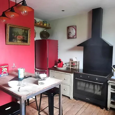 New+vue Cite 180°+clim+piscine+parking Prive+belles Prestations Holiday home *